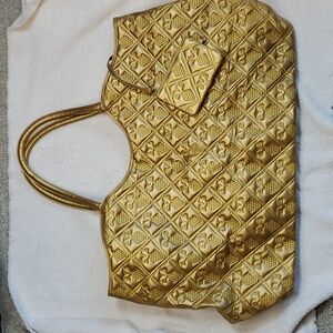 Marcia Sherrill Anabelle large tote bag. Gold with pineapples. Excellent cond.